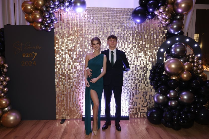 Studniówka Elektronicznych Zakładów Naukowych we Wrocławiu