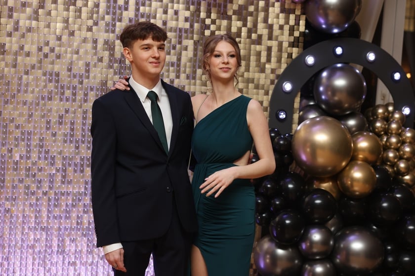 Studniówka Elektronicznych Zakładów Naukowych we Wrocławiu