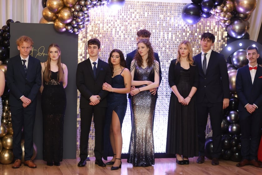 Studniówka Elektronicznych Zakładów Naukowych we Wrocławiu