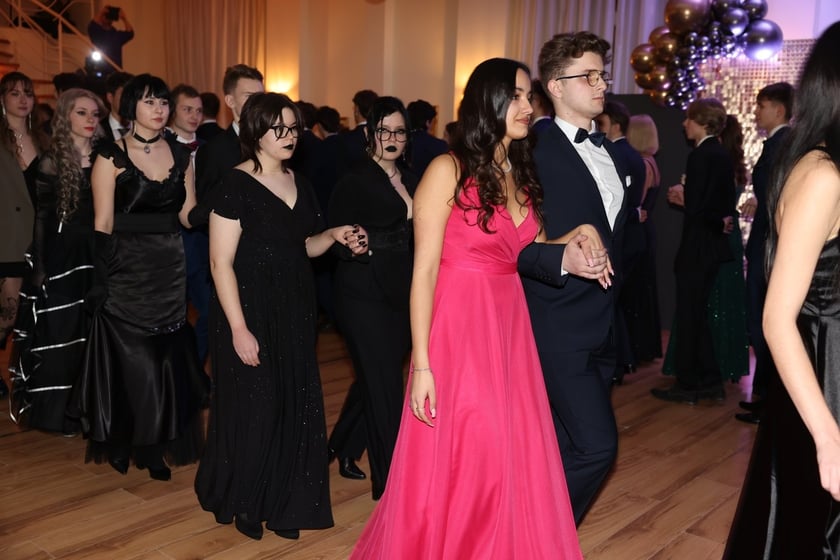 Studniówka Elektronicznych Zakładów Naukowych we Wrocławiu