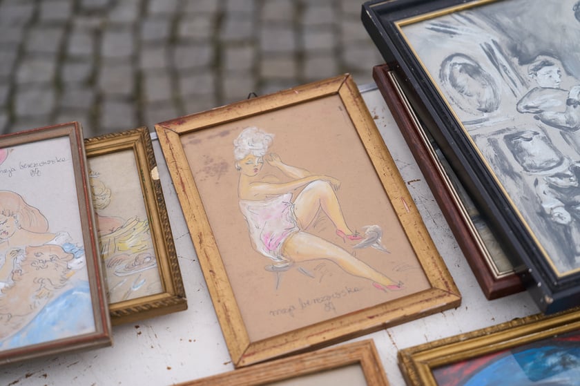 Giełda staroci pod Halą Stulecia 27.01.2024