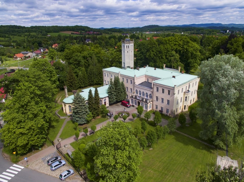 Pałac w Mysłakowicach