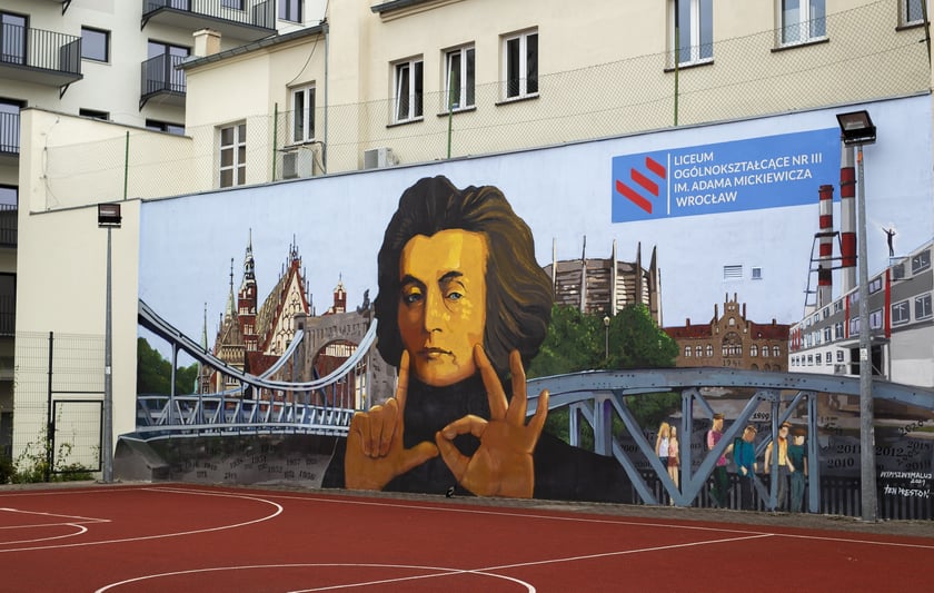 Liceum Og&oacute;lnokształcące nr III im. Adama Mickiewicza we Wrocławiu