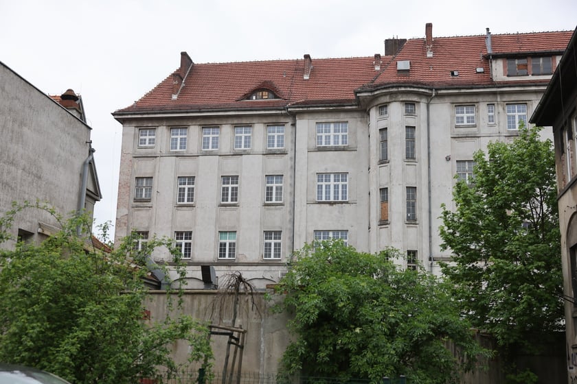 Budynki poszpitalne przy Traugutta w 2024 roku