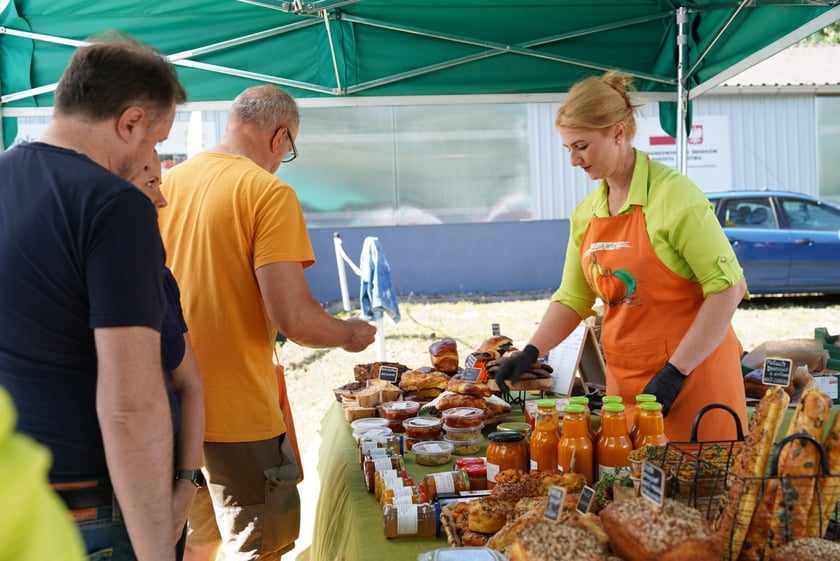 Targ Rolny na Zwycięskiej zaprasza. Smakołyki i pyszności