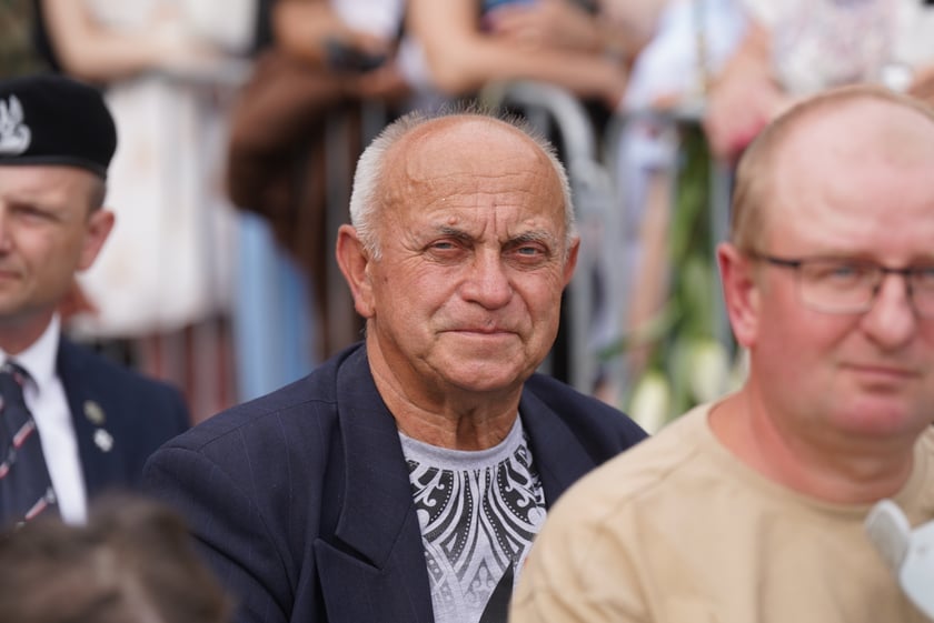 Promocja oficerska na placu Wolności we Wrocławiu