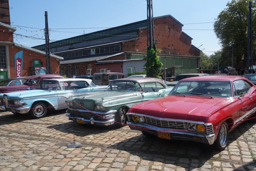 Kustom Konwent w Czasoprzestrzeni