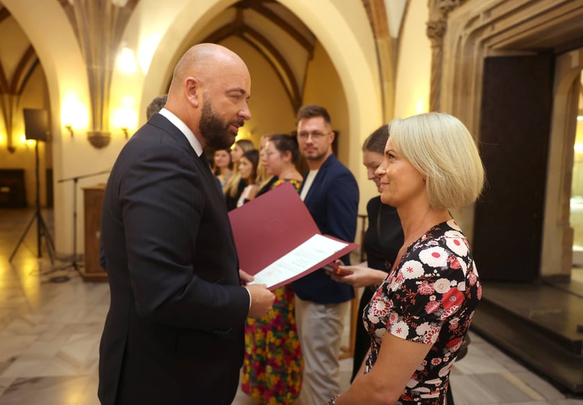 Nauczycielami mianowanymi zostało w sumie 273 nauczycielek i nauczycieli