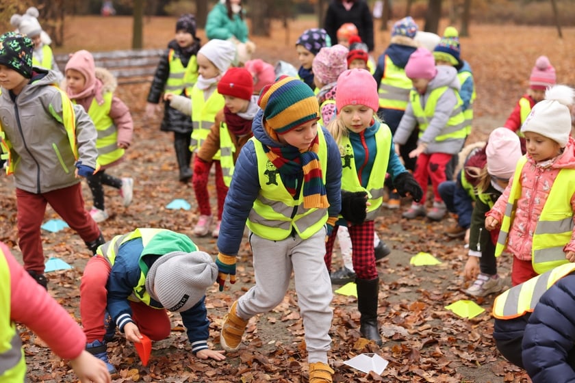 Bieg przedszkolaków z okazji Dnia Niepodległości