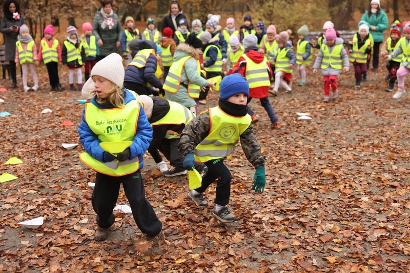 Bieg przedszkolaków z okazji Dnia Niepodległości