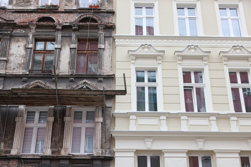 Nowo wyremontowana elewacja ul. Baryckiej 7 we Wrocławiu