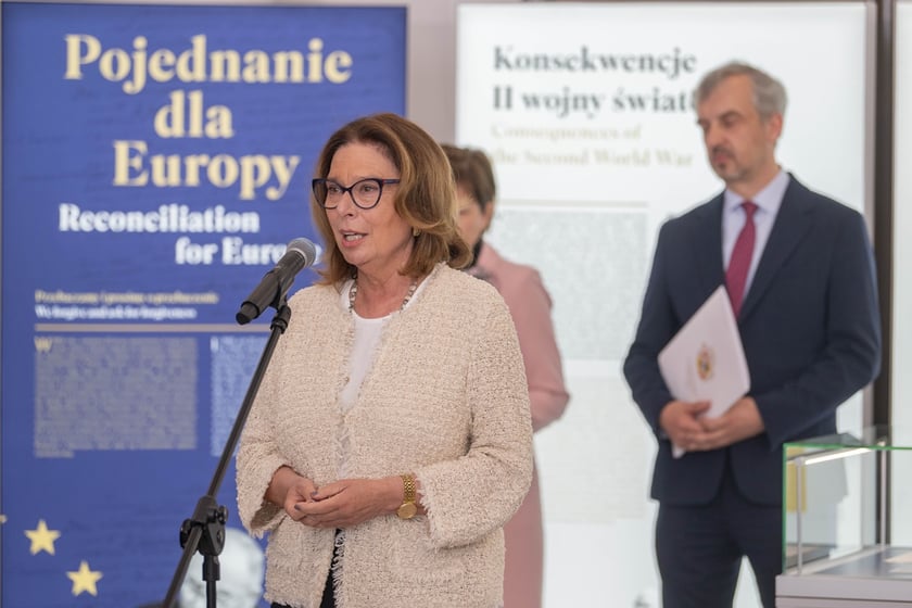 Otwarcie wystawy "Pojednanie dla Europy" w Senacie