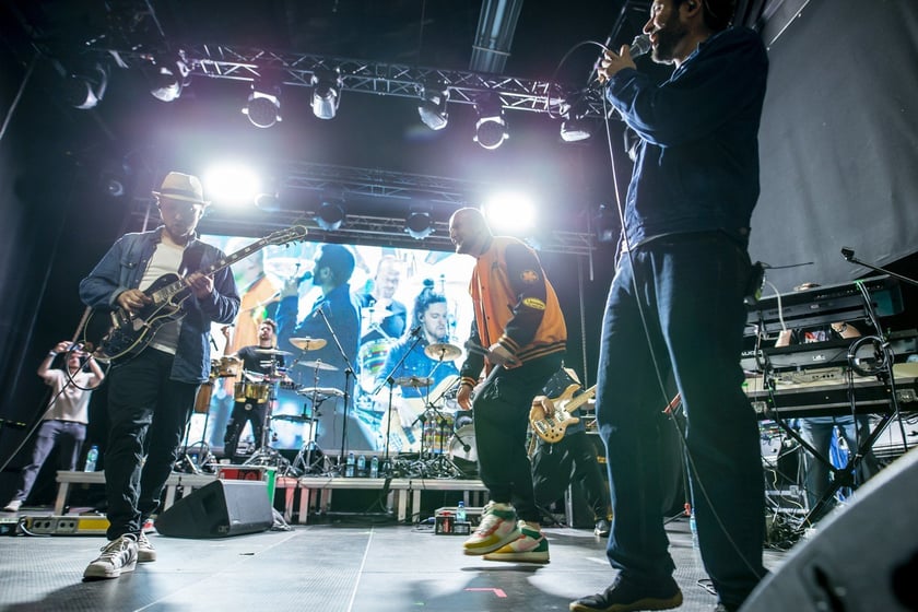 Koncert w rocznice powodzi Wrocław 22 sierpnia, MESAJAH feat, Grubson, Jagoda Kret, Sound?n?Grace, Miodu (Jamal), Gutek (Indios Bravos), I Grades, Kasia Kowalska.