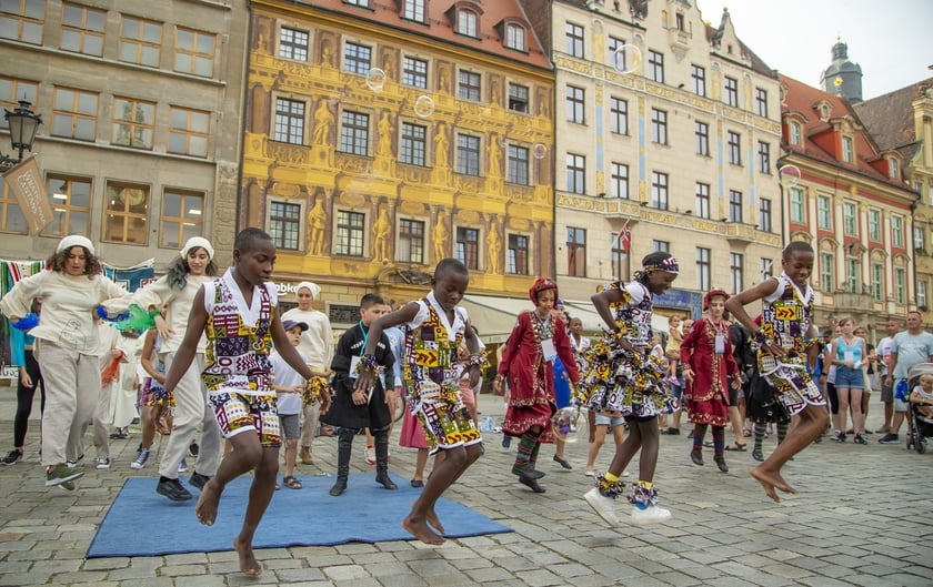 Lelefant Wrocław Rynek parada 2022