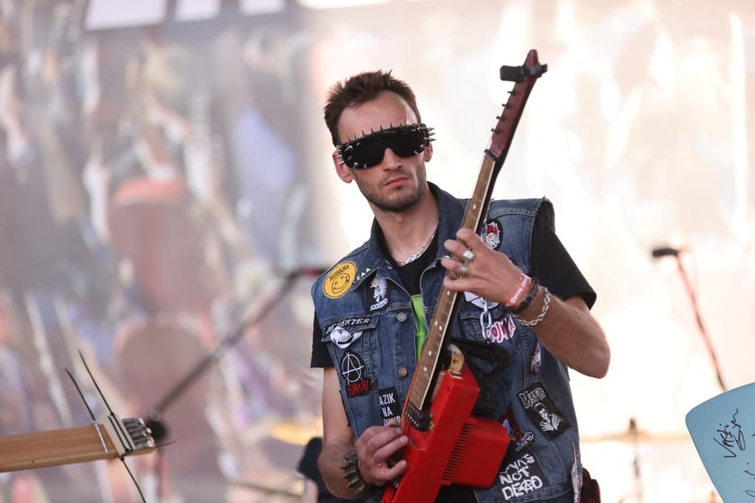 Gitarzyści na wrocławskim rynku. Gitarowy Rekord Świata 2024