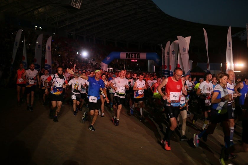 8. PKO Nocny Wrocław Półmaraton i PKO Wieczorny Bieg Rodzinny