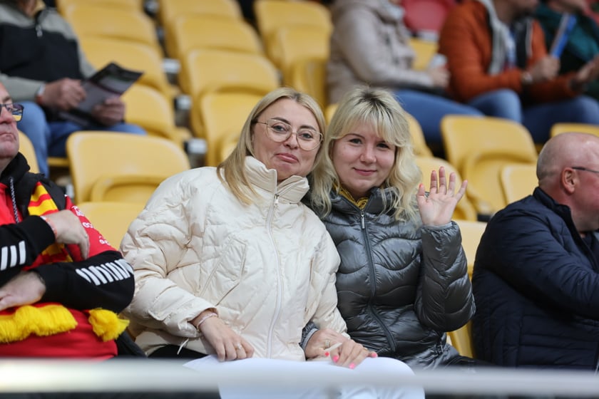 Zdjęcia kibiców z meczu żużlowego Betard Sparta Wrocław - Stal Gorzów, 7 maja 2023 r.