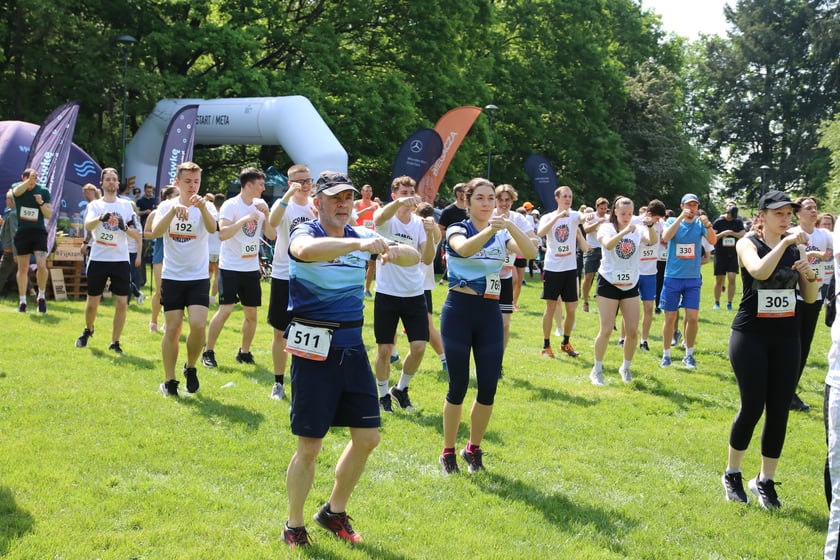 Uczestnicy Wrocławskiego Biegu Akademickiego