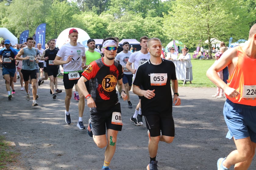 Uczestnicy Wrocławskiego Biegu Akademickiego