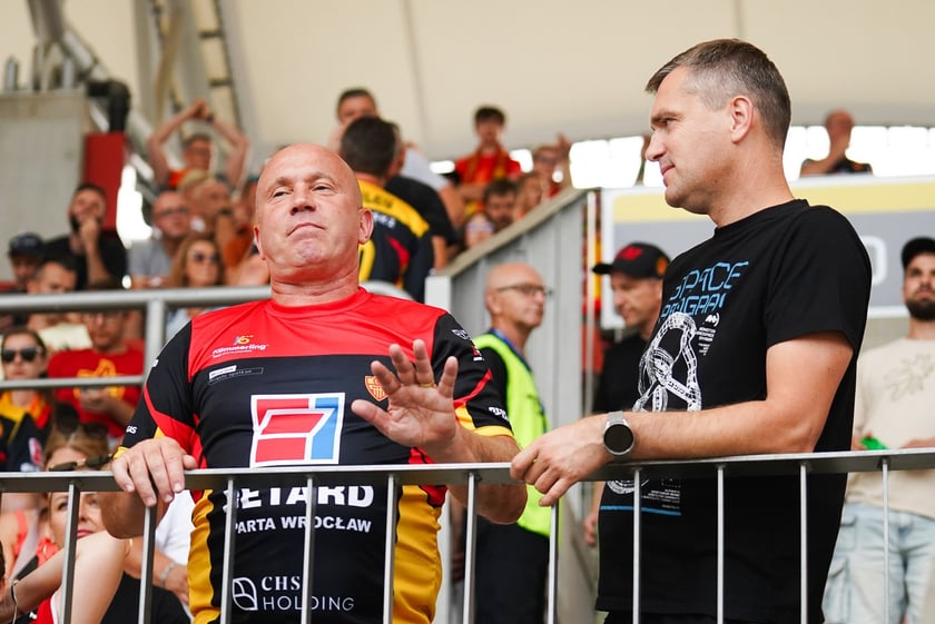Kibice podczas meczu żużlowego Betard Sparta Wrocław - Motor Lublin na Stadionie Olimpijskim we Wrocławiu - 9 sierpnia 2024 r.