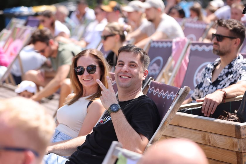 Finałowy mecz Polska-Francja  w siatkówce mężczyzn - Strefa Kibica w Porcie Węglowym we Wrocławiu