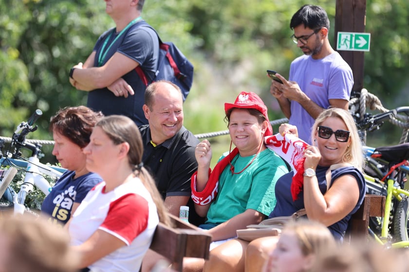 Finałowy mecz Polska-Francja  w siatkówce mężczyzn - Strefa Kibica w Porcie Węglowym we Wrocławiu