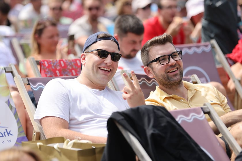 Finałowy mecz Polska-Francja  w siatkówce mężczyzn - Strefa Kibica w Porcie Węglowym we Wrocławiu