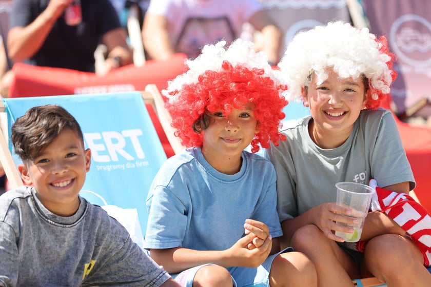 Finałowy mecz Polska-Francja  w siatkówce mężczyzn - Strefa Kibica w Porcie Węglowym we Wrocławiu