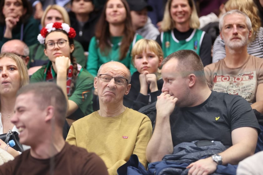 Kibiece w Hali Orbita na meczu WKS Śląsk Wrocław - Dziki Warszawa