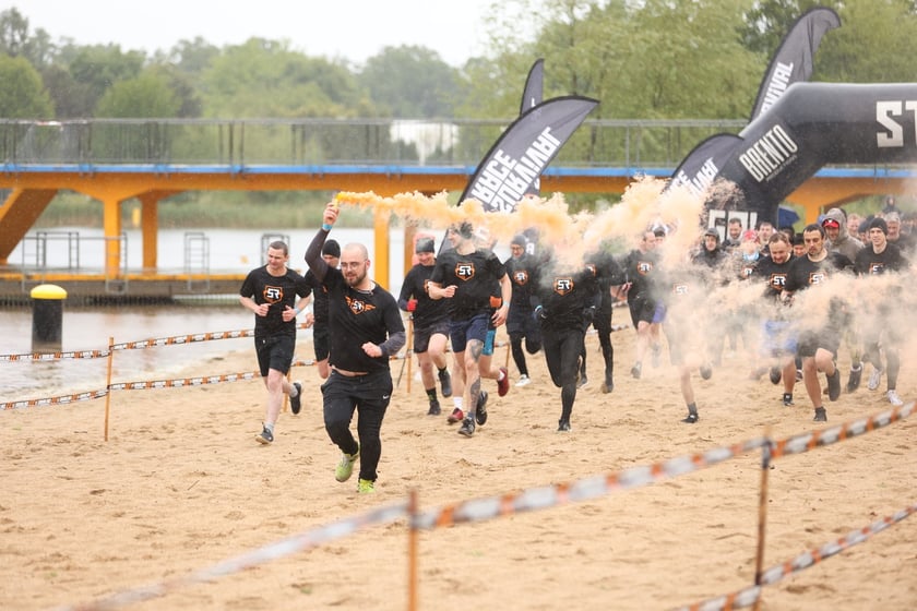 Uczestnicy Survival Race Wrocław 2025