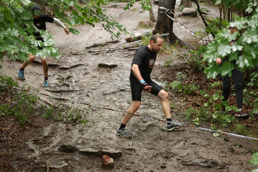 Uczestnicy Survival Race Wrocław 2025
