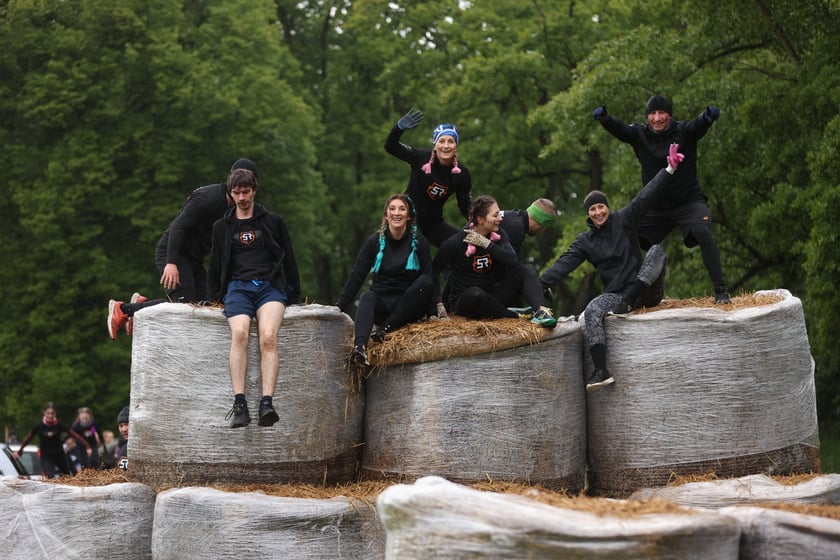 Uczestnicy Survival Race Wrocław 2025