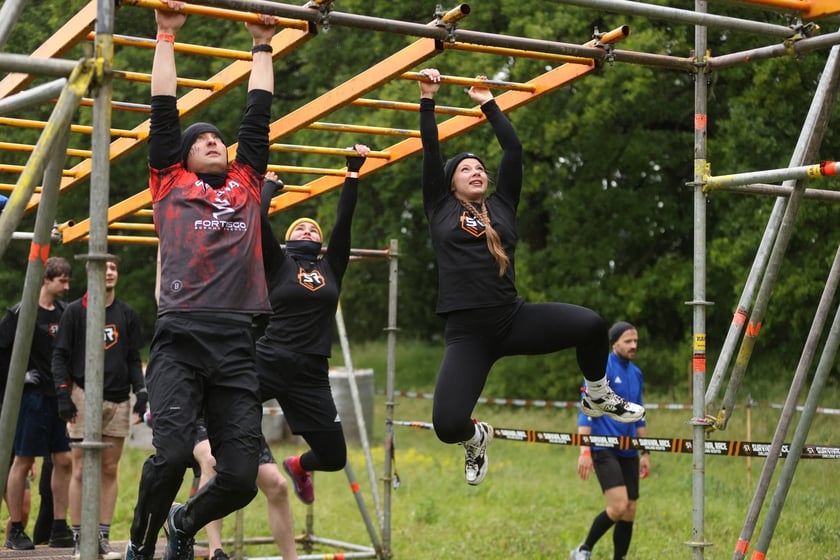 Uczestnicy Survival Race Wrocław 2025