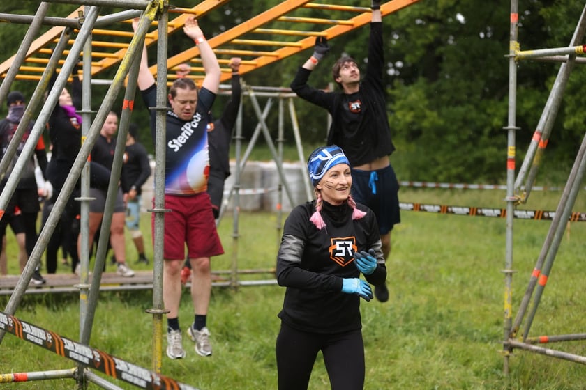Uczestnicy Survival Race Wrocław 2025