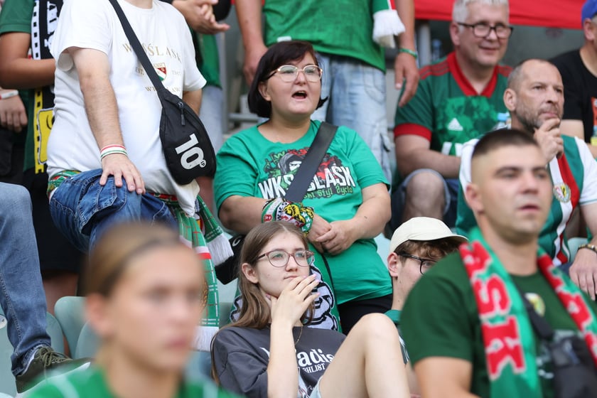 Mecz Śląsk-Wrocław vs Wieczysta Krak&oacute;w. Remis, a kibice na medal