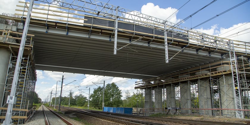 Budowa wiaduktu domykającego obwodnicę Leśnicy