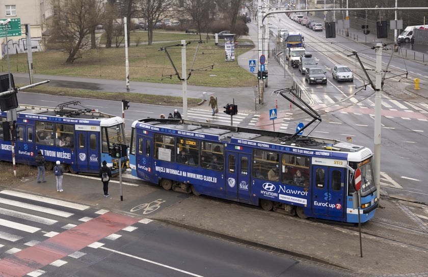 Przejście dla pieszych na placu Powstańców Warszawy