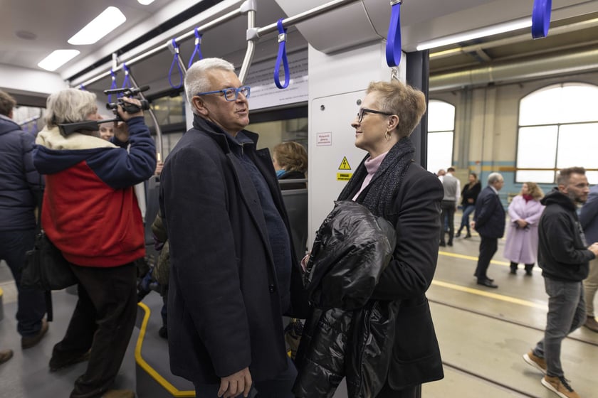 Uroczystość nadania imienia Moniki Jaworskiej tramwajowi wrocławskiego MPK