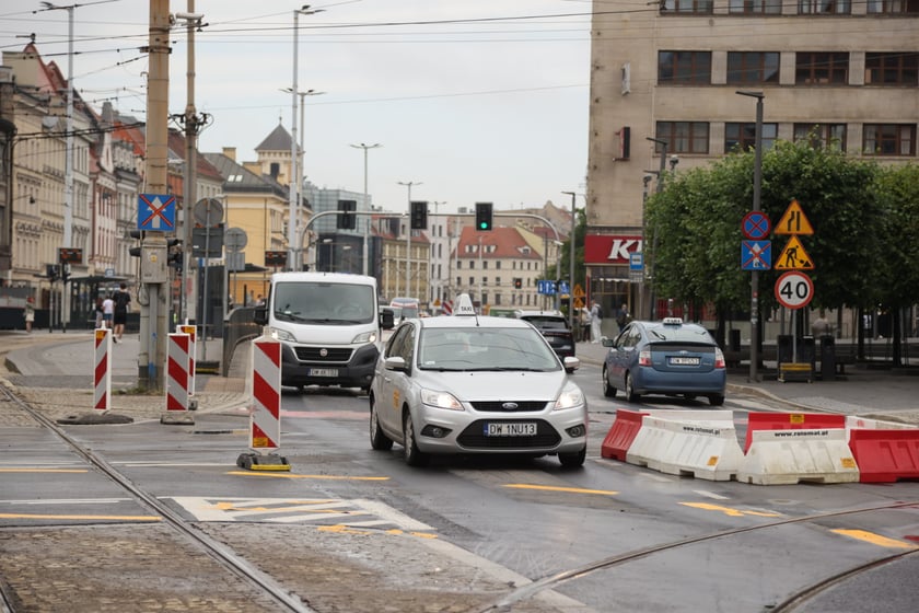 24 czerwca - pierwszy dzień wymiany sieci ciepłowniczej pod ulicą Kazimierza Wielkiego