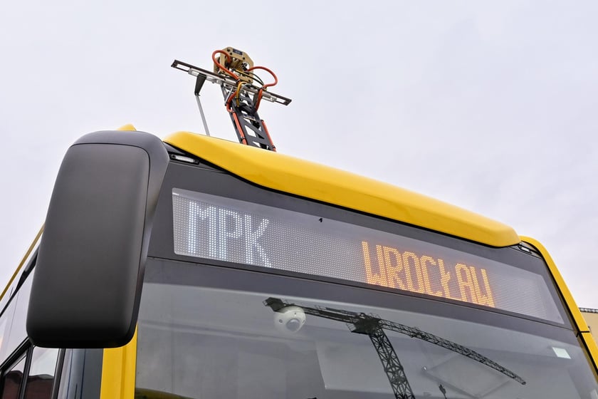MPK Wrocław zaprezentowało wszystkie swoje elektryczne autobusy na placu Wolności.