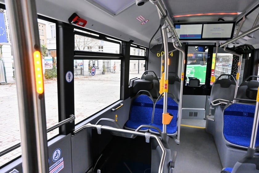 MPK Wrocław zaprezentowało wszystkie swoje elektryczne autobusy na placu Wolności.