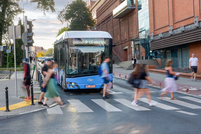 Tak prezentuje się Solaris Urbino 9 LE electric.