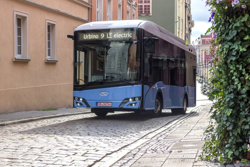 Tak prezentuje się Solaris Urbino 9 LE electric.