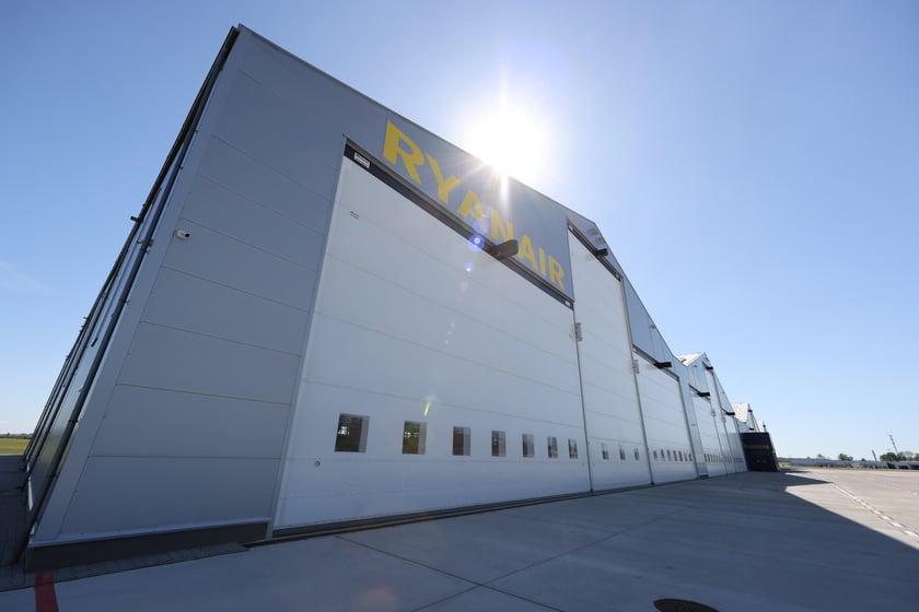 Ryanair otworzył drugi hangar do serwisowania samolotów