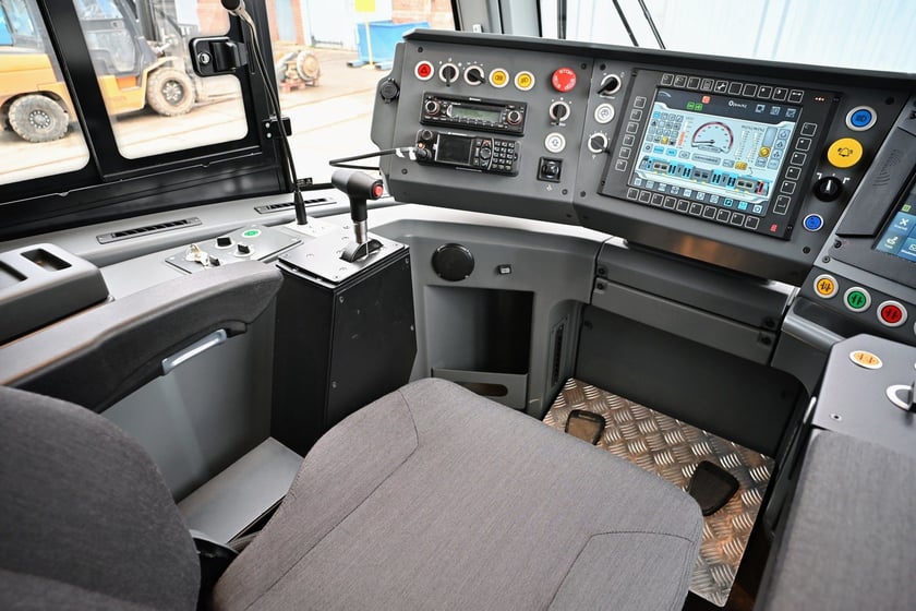 Wnętrze wrocławskiej Pesy Twist 146N.