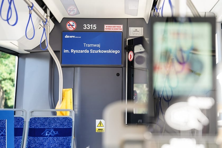 Uroczystość nadania tramwajowi imienia Ryszarda Szurkowskiego, 7 sierpnia 2024, zajezdnia Borek