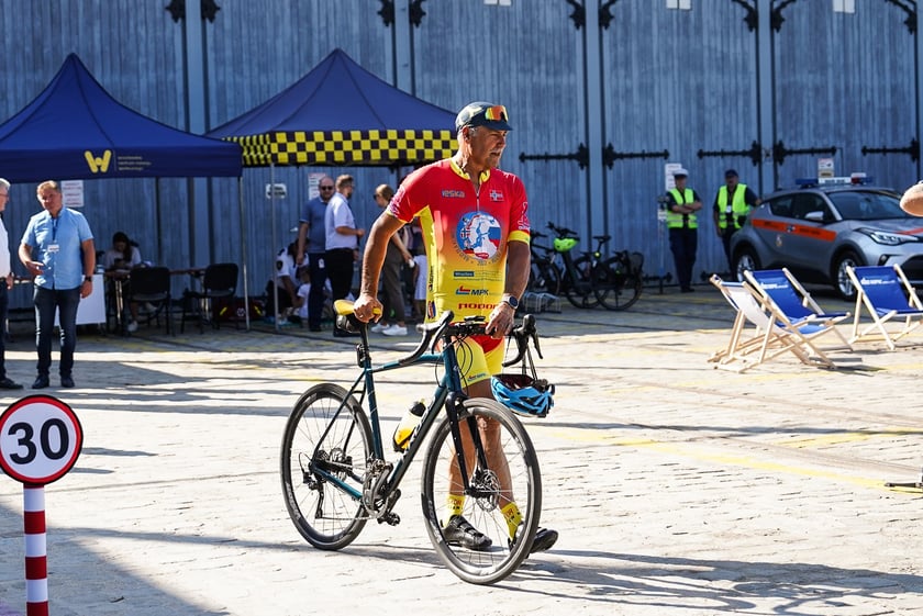 Uroczystość nadania tramwajowi imienia Ryszarda Szurkowskiego, 7 sierpnia 2024, zajezdnia Borek