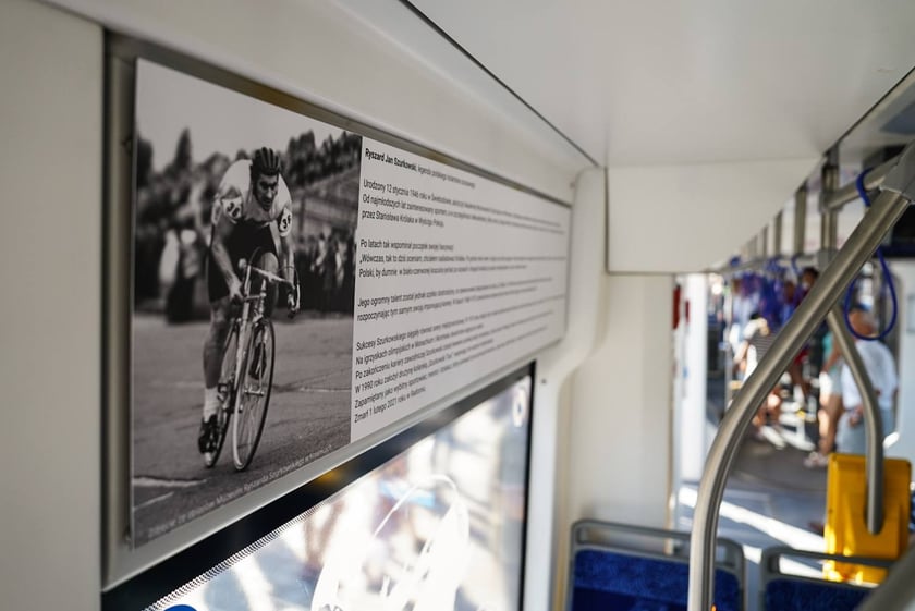 Uroczystość nadania tramwajowi imienia Ryszarda Szurkowskiego, 7 sierpnia 2024, zajezdnia Borek