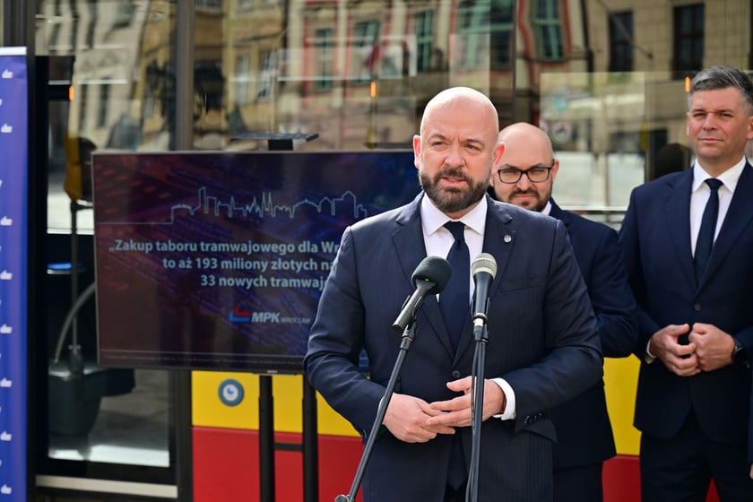 Konferencja prasowa poświęcona dotacji dla MPK Wrocław