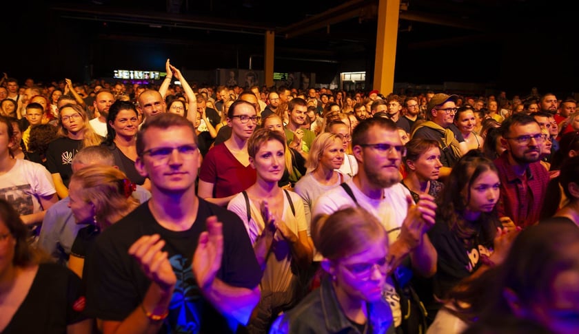 Koncert w rocznice powodzi Wrocław 22 sierpnia, MESAJAH feat, Grubson, Jagoda Kret, Sound?n?Grace, Miodu (Jamal), Gutek (Indios Bravos), I Grades, Kasia Kowalska.